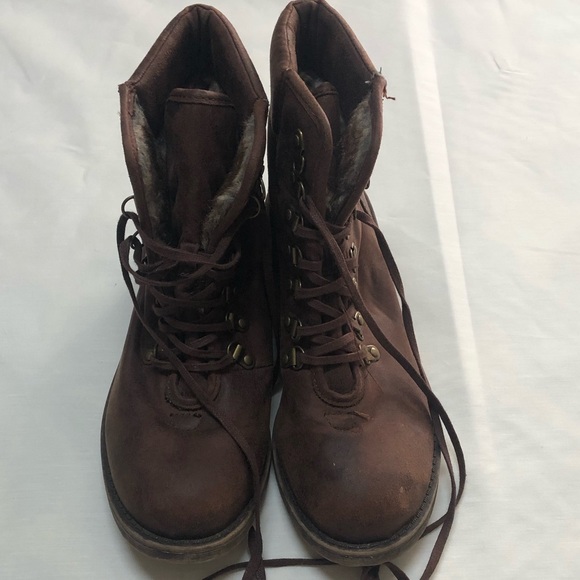 Lucky Brand Dexter lace up combat booties, size 8 - Picture 3 of 7